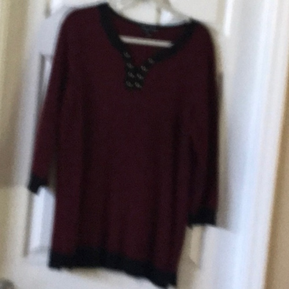 Machine washable sweater
